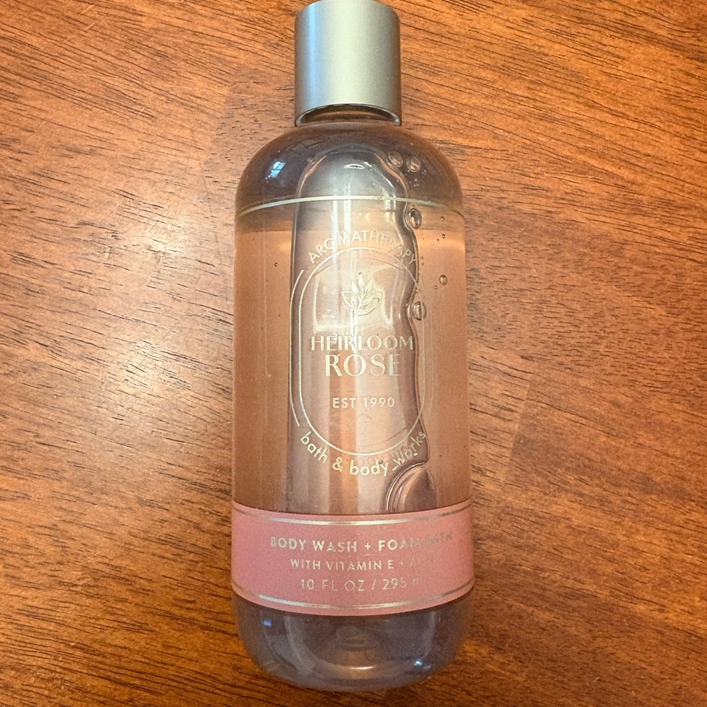 Bath & Body Works Heirloom Rose Aromatherapy Body Wash